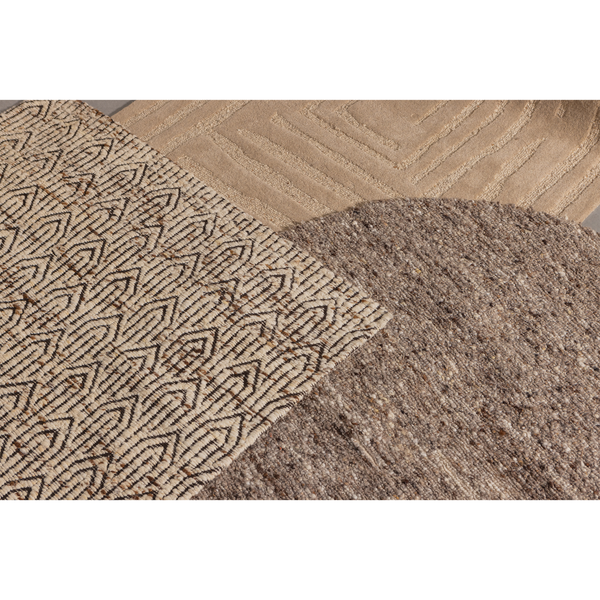 Efia rug wool brown melange ø200 cm, room setting