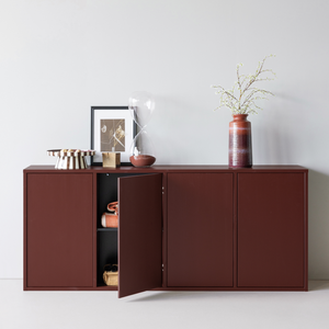 Merel sideboard pine burgundy, room setting