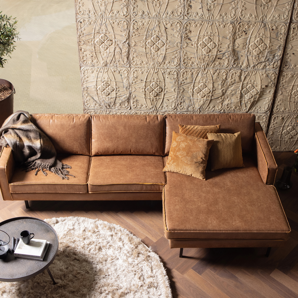 Rodeo chaise longue rechts ecoleer cognac, sfeerfoto