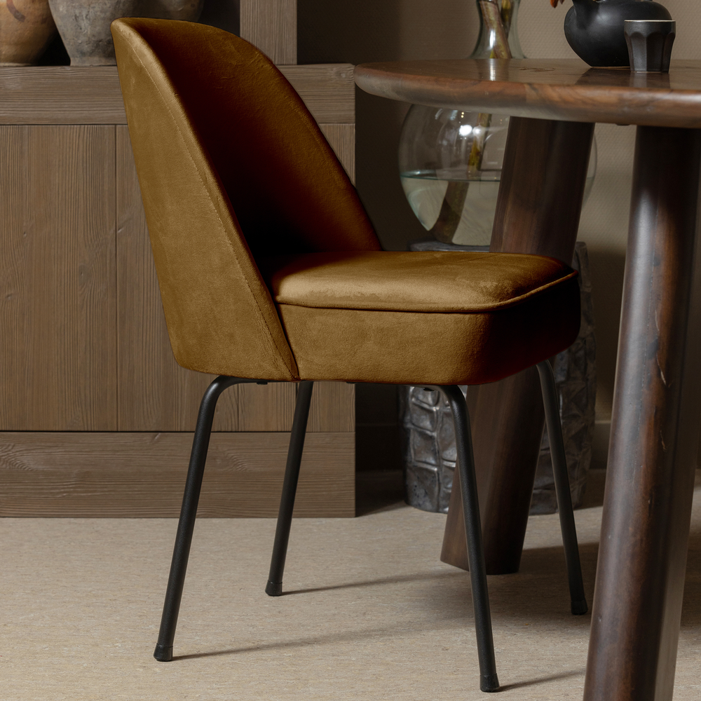 Vogue dining chair velvet honey yellow, room setting