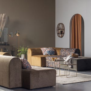 Counter commode en bois noir, photo d'ambiance