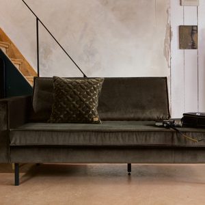Rodeo daybed left velvet dark green, room setting