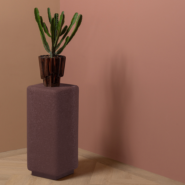 Luen porte-plante métal brun, photo d'ambiance