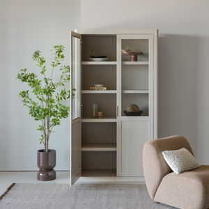 Gunnar buffetkast grenen dust, sfeerfoto