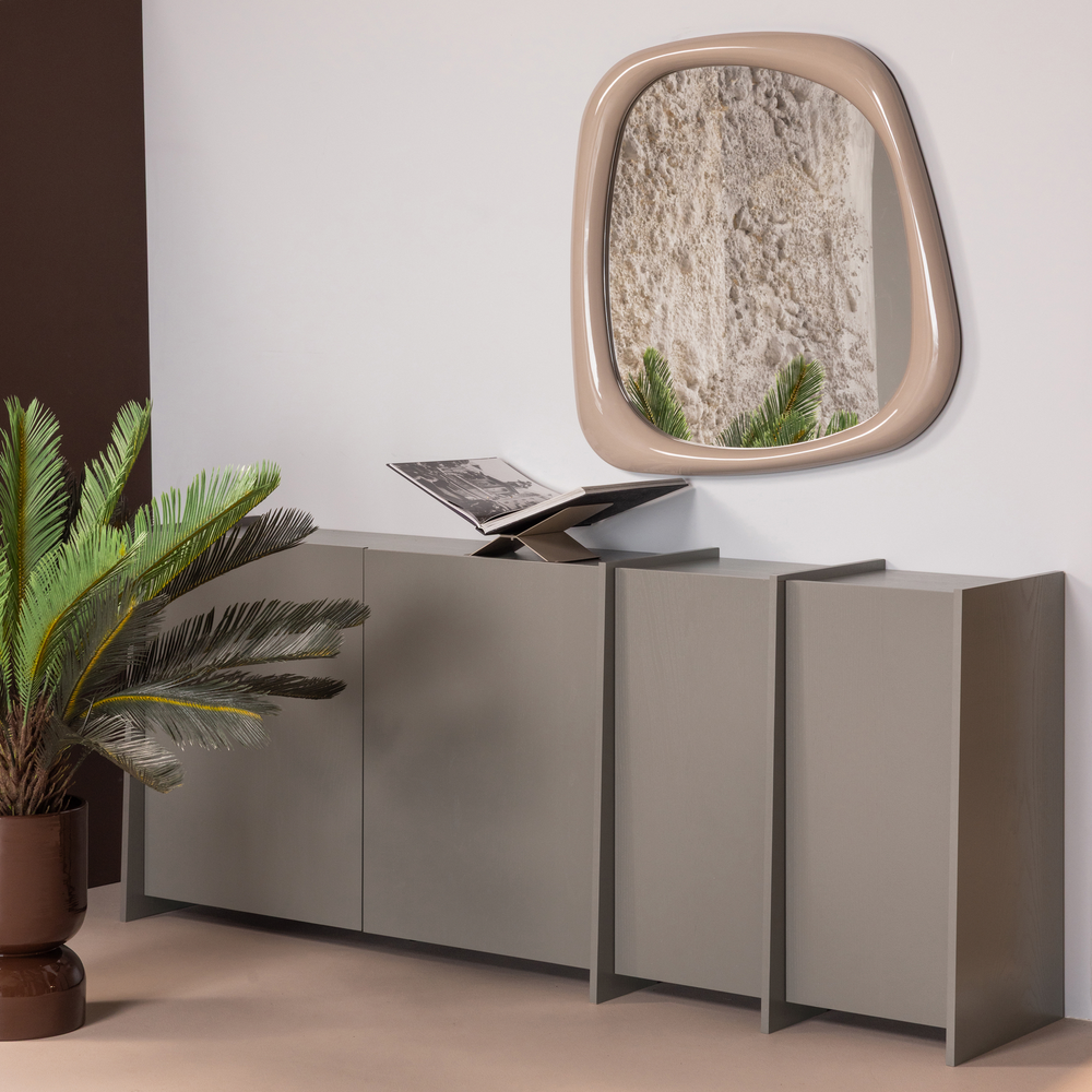 Brock dressoir 200 cm essen fineer warmgrijs, sfeerfoto
