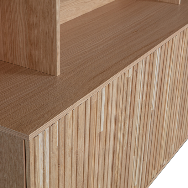 New Gravure wandkast eiken blanke lak, detail