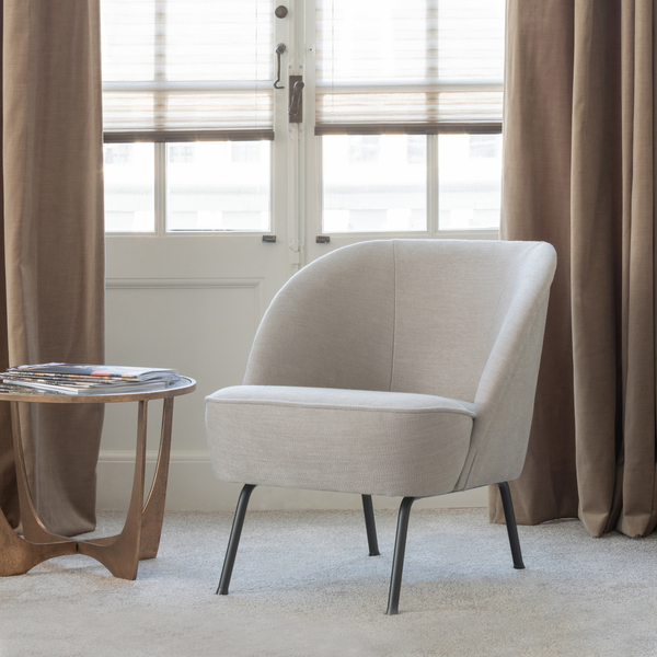 Vogue armchair woven fabric sand, room setting
