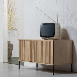 New gravure tv unit 100 cm oak naturel, room setting