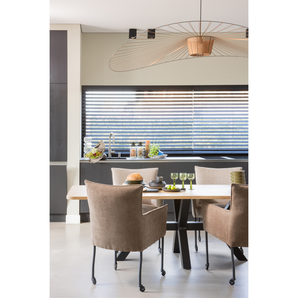 Tablo XL tafelblad eiken naturel curved 240 x 100 cm, sfeerfoto