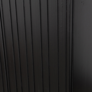 New Gravure hoge kast met lade grenen zwart, detail