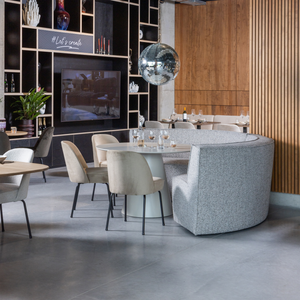 Jorre eettafel ø120 cm mdf antiek beige, sfeerfoto