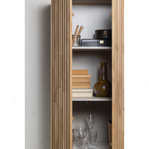 New gravure armoire avec tiroir chêne naturel, détail