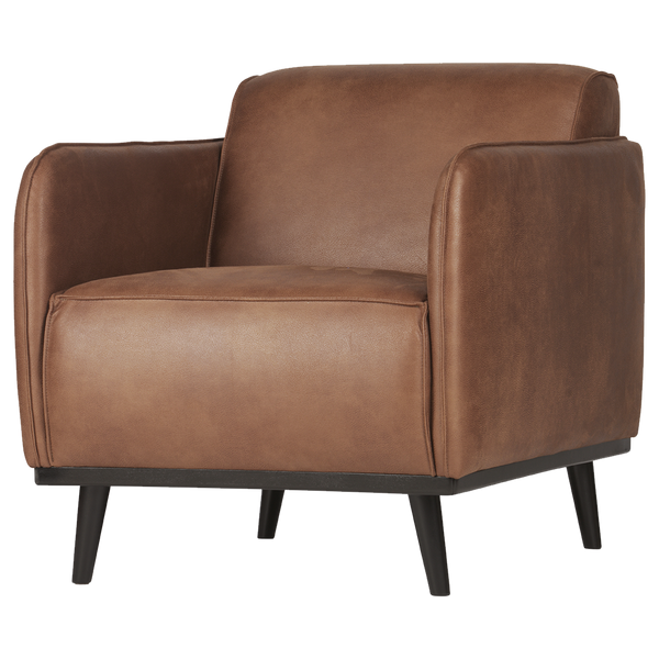 Statement arm chair eco cuir cognac, vue de face inclinée