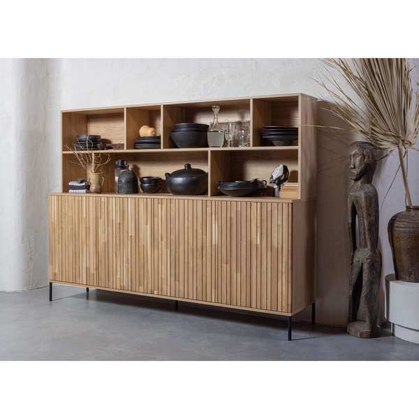 New Gravure wandkast eiken blanke lak, sfeerfoto