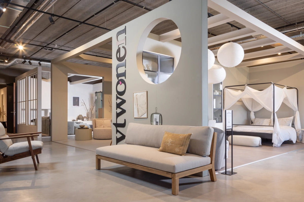 vtwonen huis in het Experience Center, ingericht met sfeervolle woonopstellingen